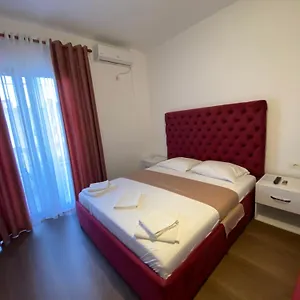 Enia's Sarande