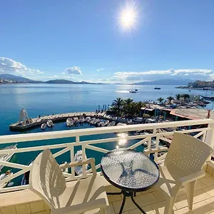 Hotel Sun N Blue, Sarandë